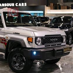 تويوتا لاند كروزر 76